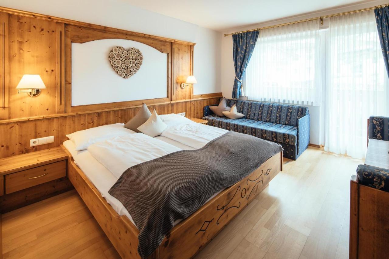 Tirolerhof Hotel ซานเลโอนาร์โด อิน ปาซีเรีย ภายนอก รูปภาพ